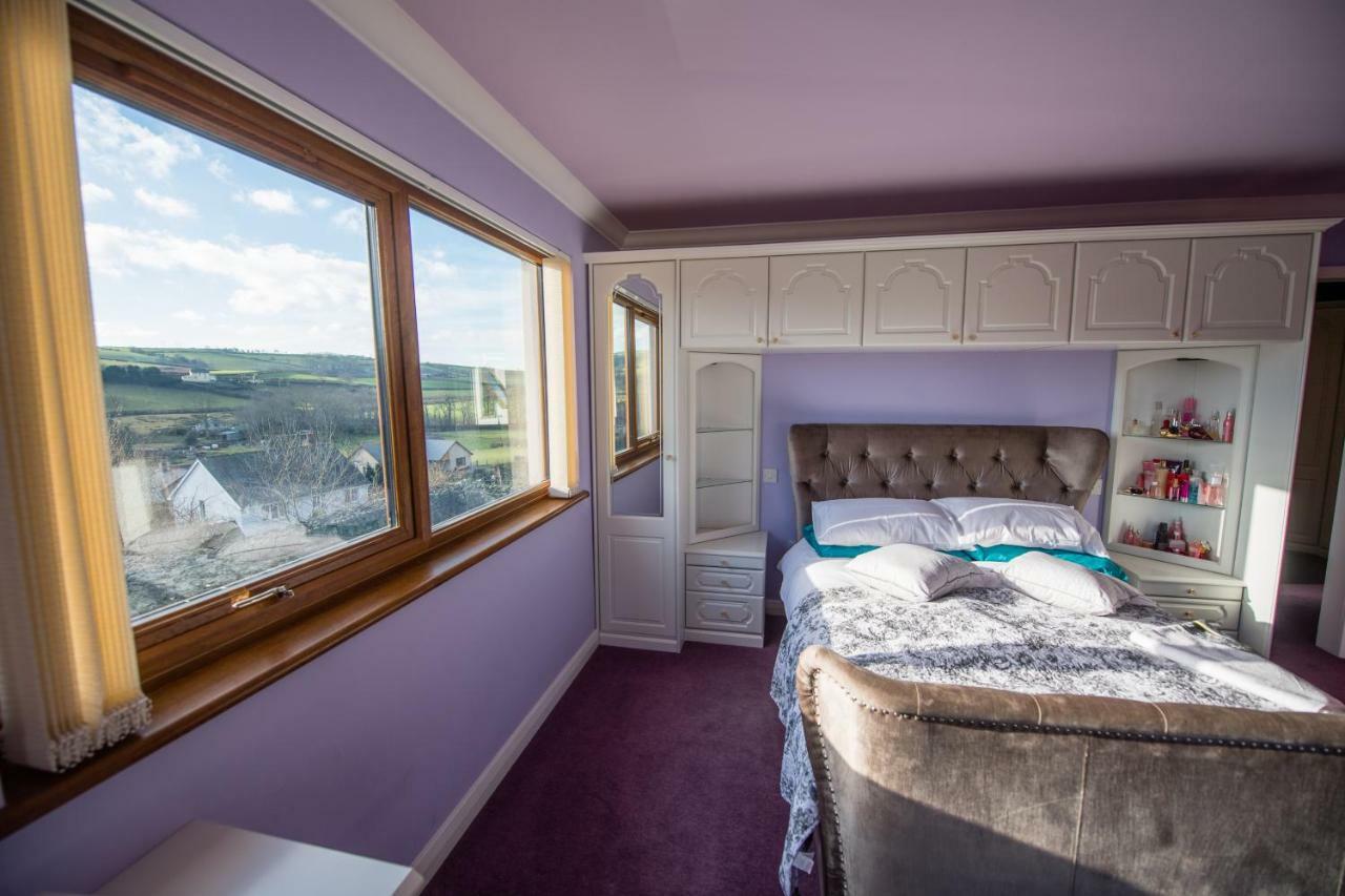 Y Grange Bed & Breakfast Llanfihangel-y-Creuddyn Екстериор снимка