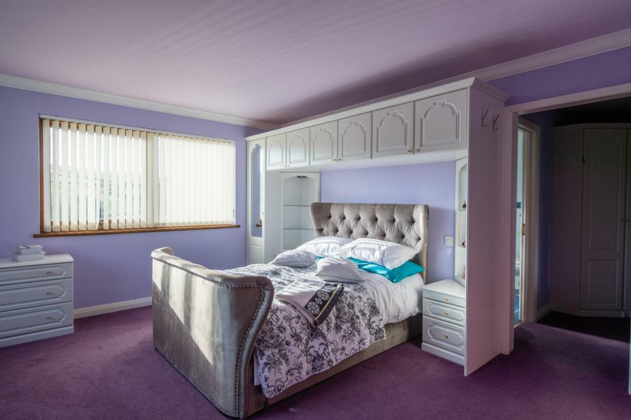 Y Grange Bed & Breakfast Llanfihangel-y-Creuddyn Екстериор снимка