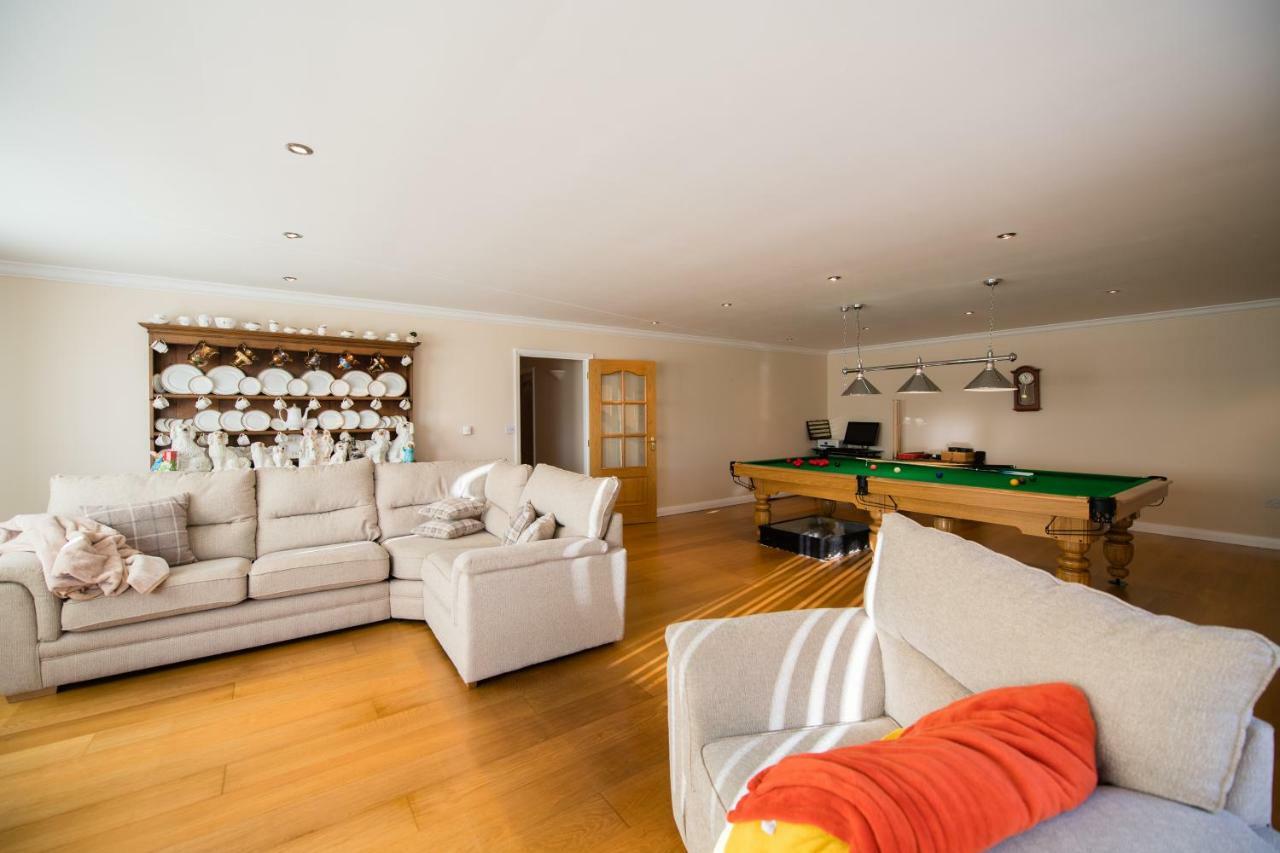 Y Grange Bed & Breakfast Llanfihangel-y-Creuddyn Екстериор снимка